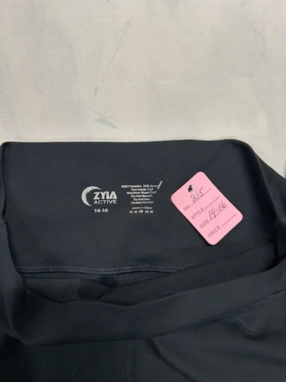 Zyia Active Black Pocket Light n Tight Hi-rise 26